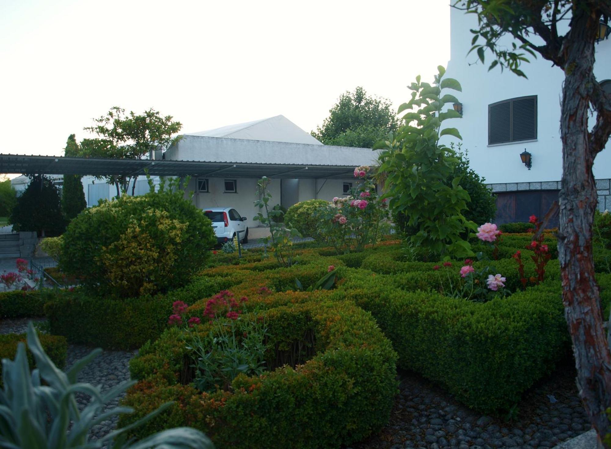 Residencial Sra. Da Lomba Hotel Pinhancos Exterior photo